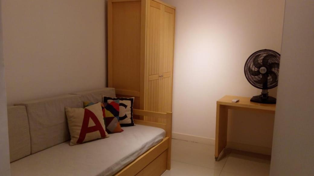 Apartamento Em Copacabana - Rua Bolivar - 2 Quartos - Excelente Localizacao Rio de Janeiro Ngoại thất bức ảnh