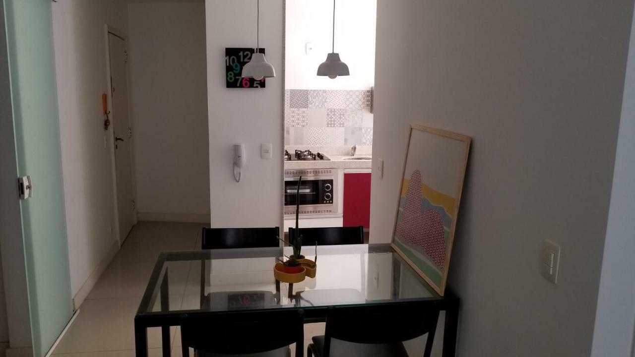 Apartamento Em Copacabana - Rua Bolivar - 2 Quartos - Excelente Localizacao Rio de Janeiro Ngoại thất bức ảnh