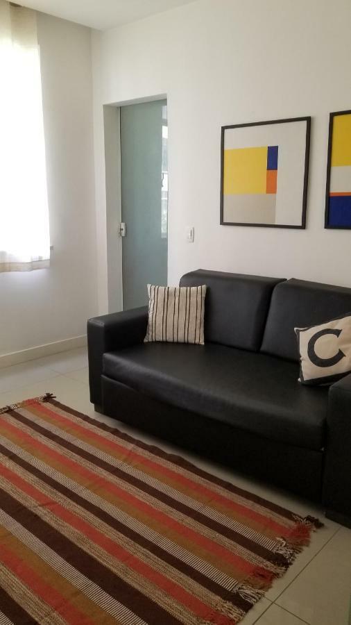 Apartamento Em Copacabana - Rua Bolivar - 2 Quartos - Excelente Localizacao Rio de Janeiro Ngoại thất bức ảnh