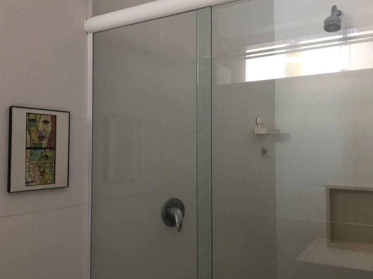 Apartamento Em Copacabana - Rua Bolivar - 2 Quartos - Excelente Localizacao Rio de Janeiro Ngoại thất bức ảnh